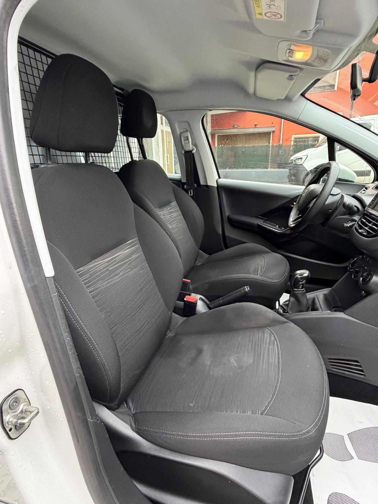 Peugeot 208 BlueHDi 100 S&S 5 porte Van Active