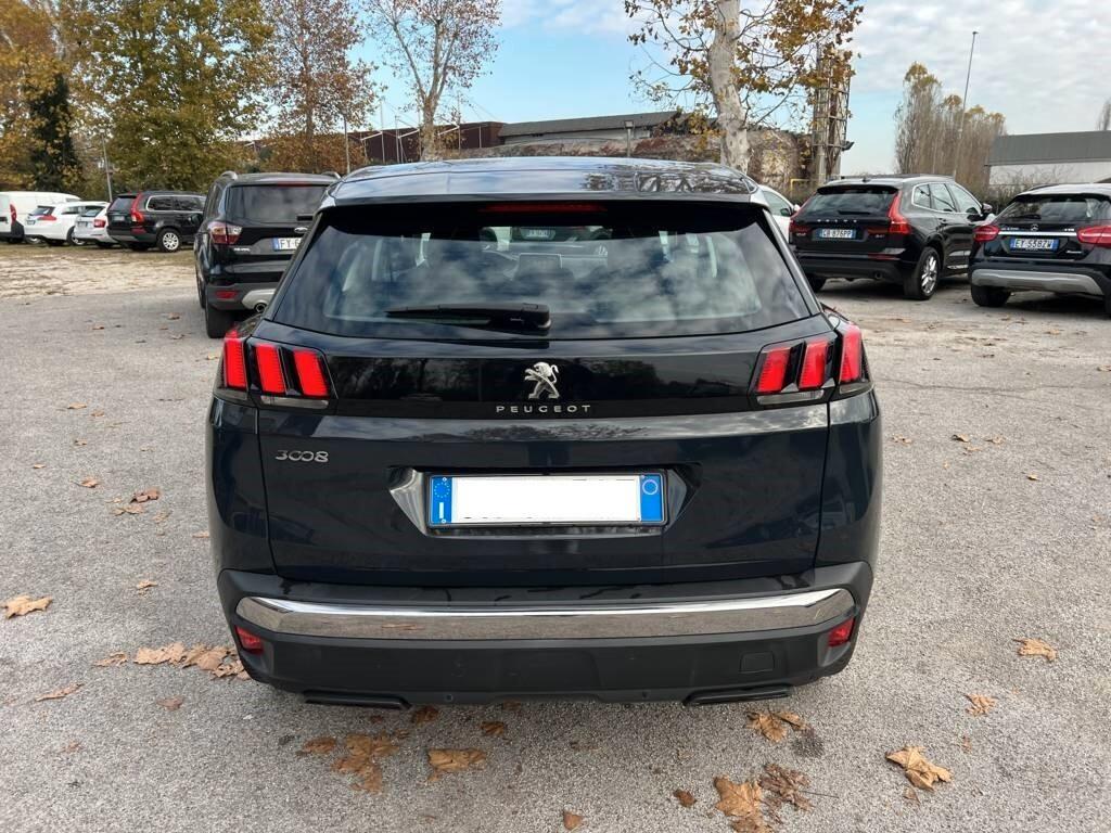 Peugeot 3008 BlueHDi 130 S&S EAT8 Allure