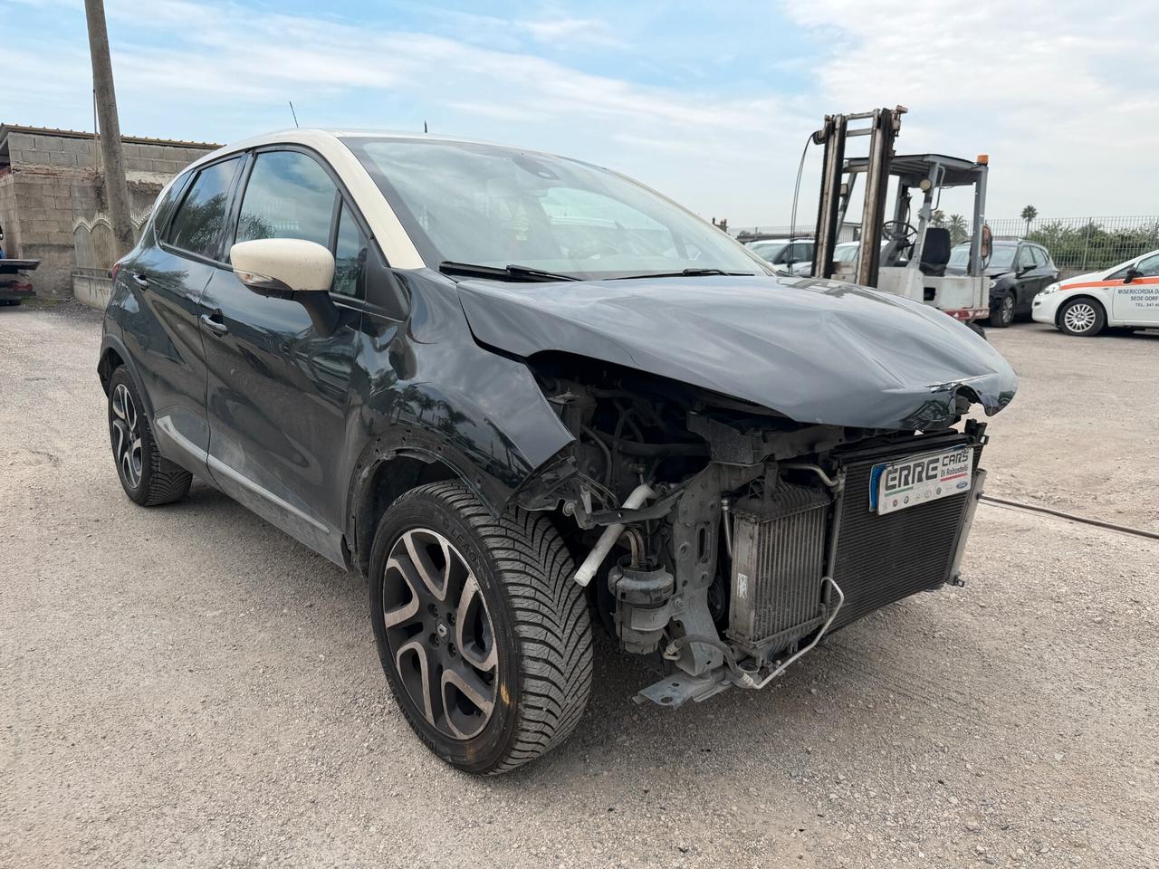 RENAULT CAPTUR 2016 1.5 DIESEL AUTOM 90 CV *MARCIANTE