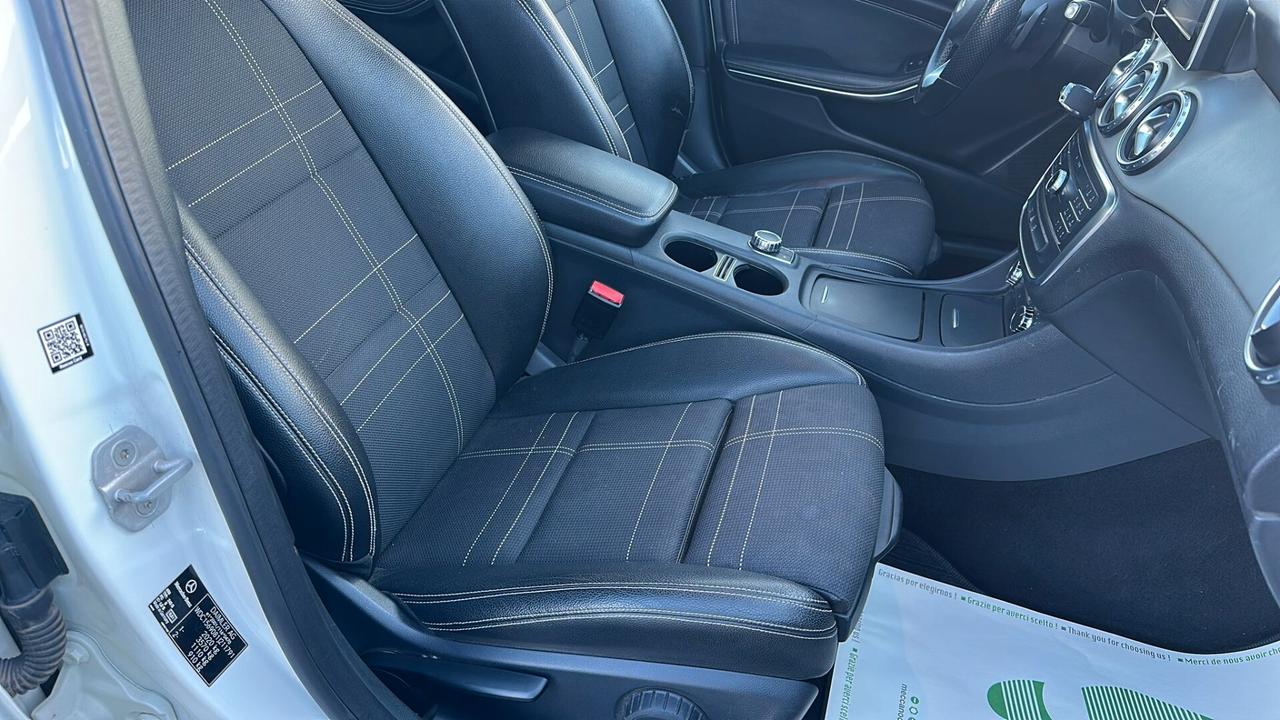 Mercedes-benz GLA 200 d Automatic Premium