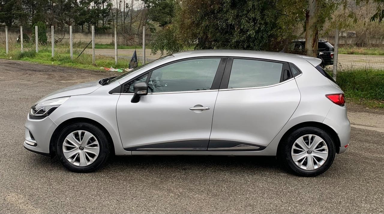 Renault Clio dCi 8V 75 CV Start&Stop 5 porte Energy Duel2