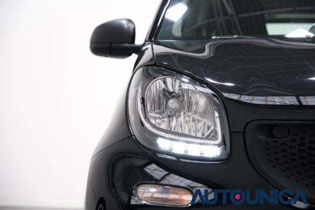 SMART ForTwo 70 1.0 TWINAMIC TETTO PANORAMA NEOPATENTATI
