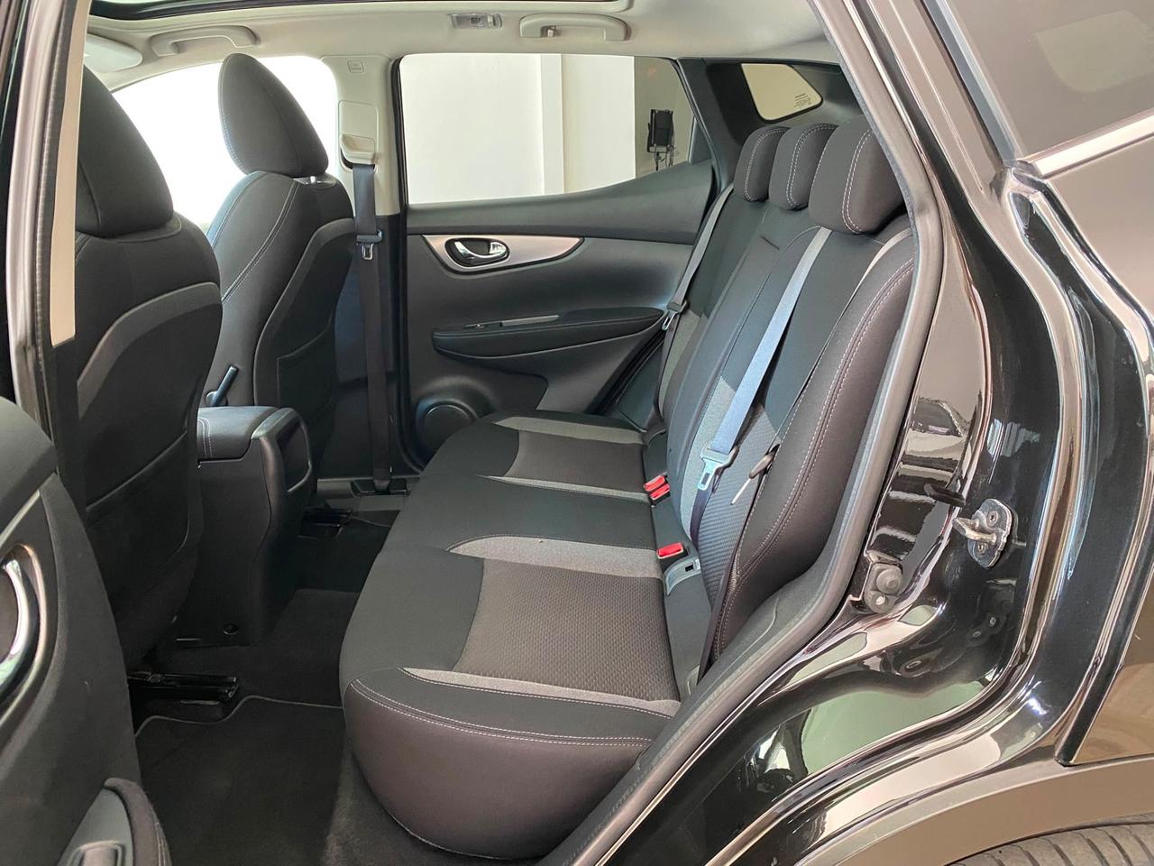 NISSAN Qashqai N-CONNECTA 360 1.6dCi TETTO 2018