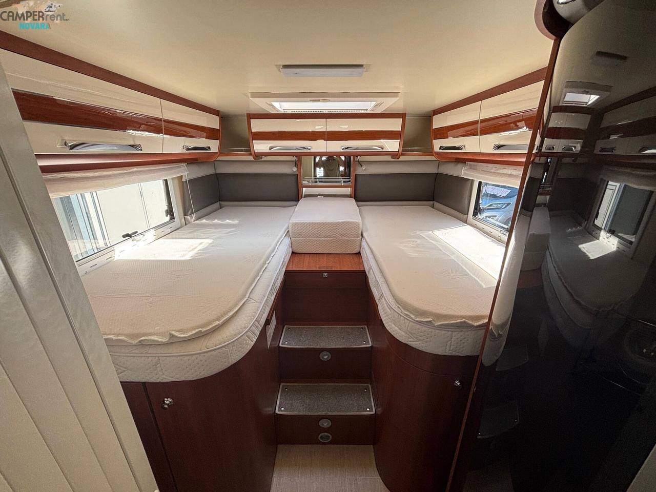 MOBILVETTA K.YACHT 85 TEKNO LINE - Motorhome con letti gemelli ed ampio garage