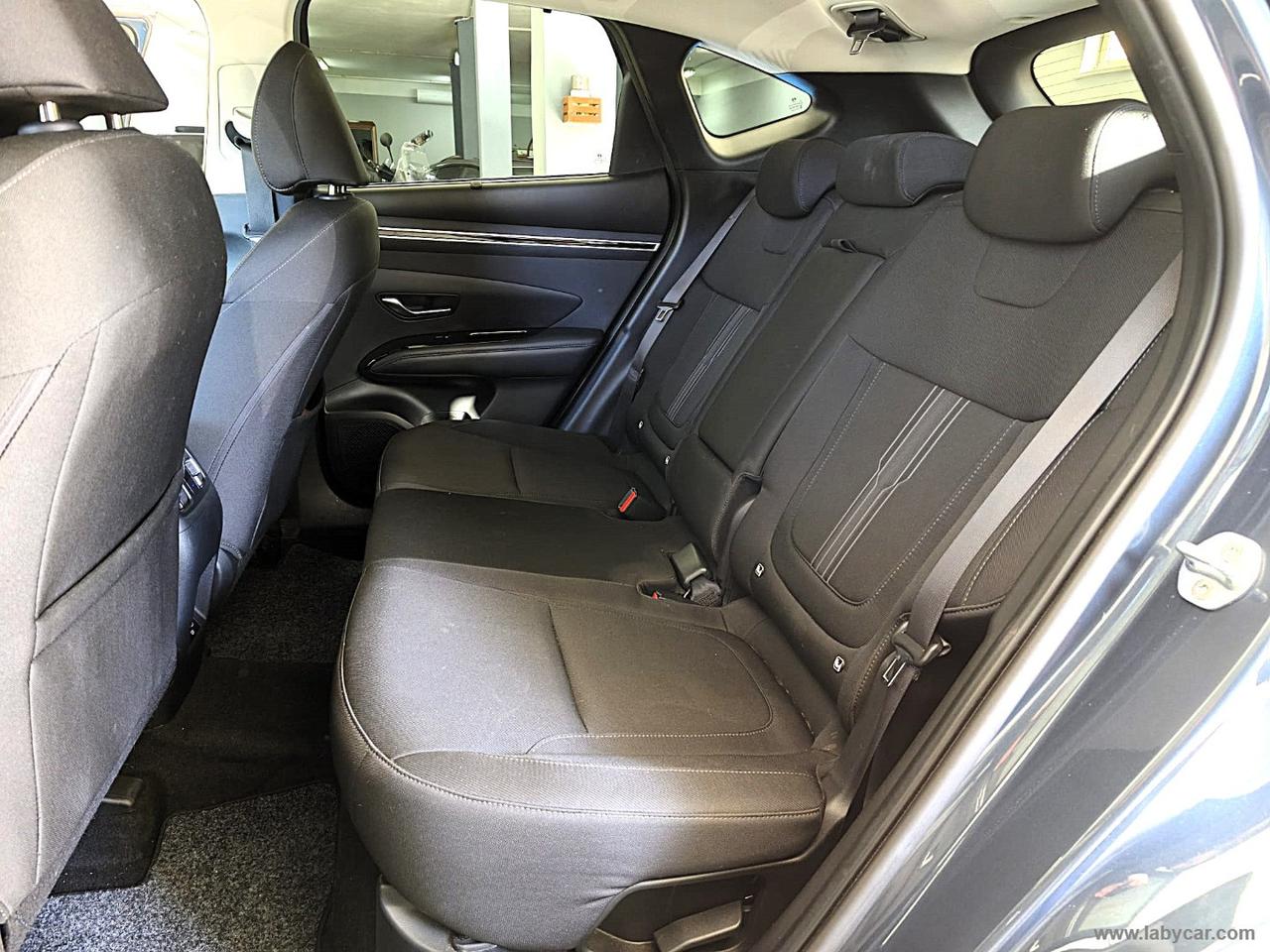 HYUNDAI Tucson 1.6 HEV aut. Exellence IVA ESPOSTA