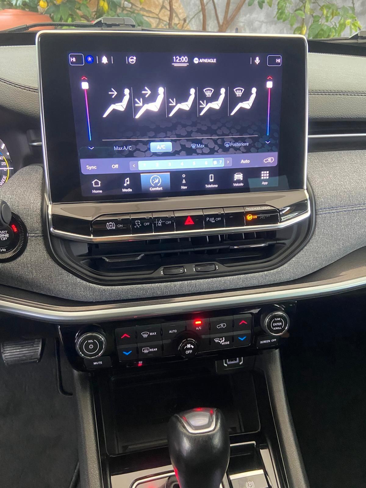 Jeep Compass 1.3 Turbo T4 190 CV PHEV AT6 4xe Longitude