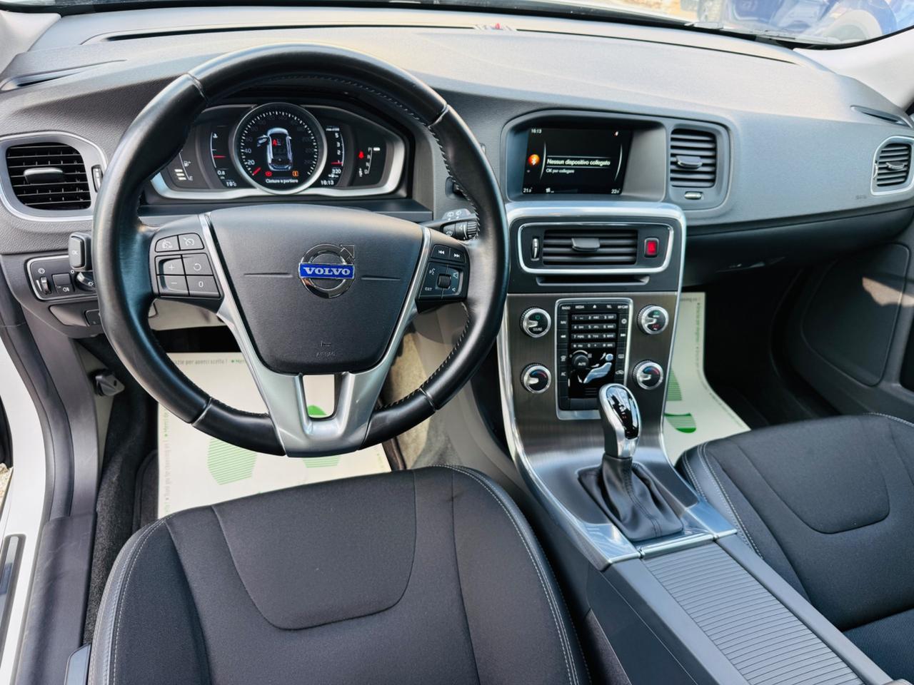 Volvo V60 D5 Geartronic Momentum 132.000km!!
