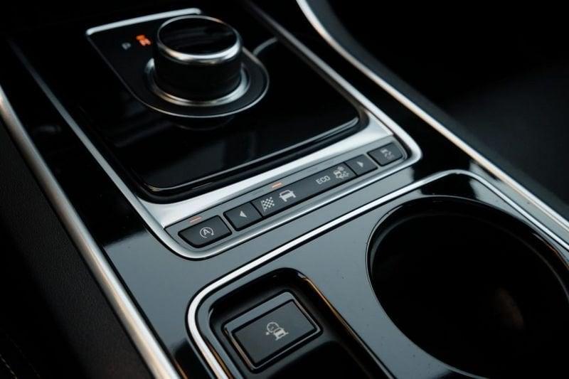 Jaguar XE 2.0 D Turbo 180 CV AWD AUT. R-SPORT LIMITED ED.