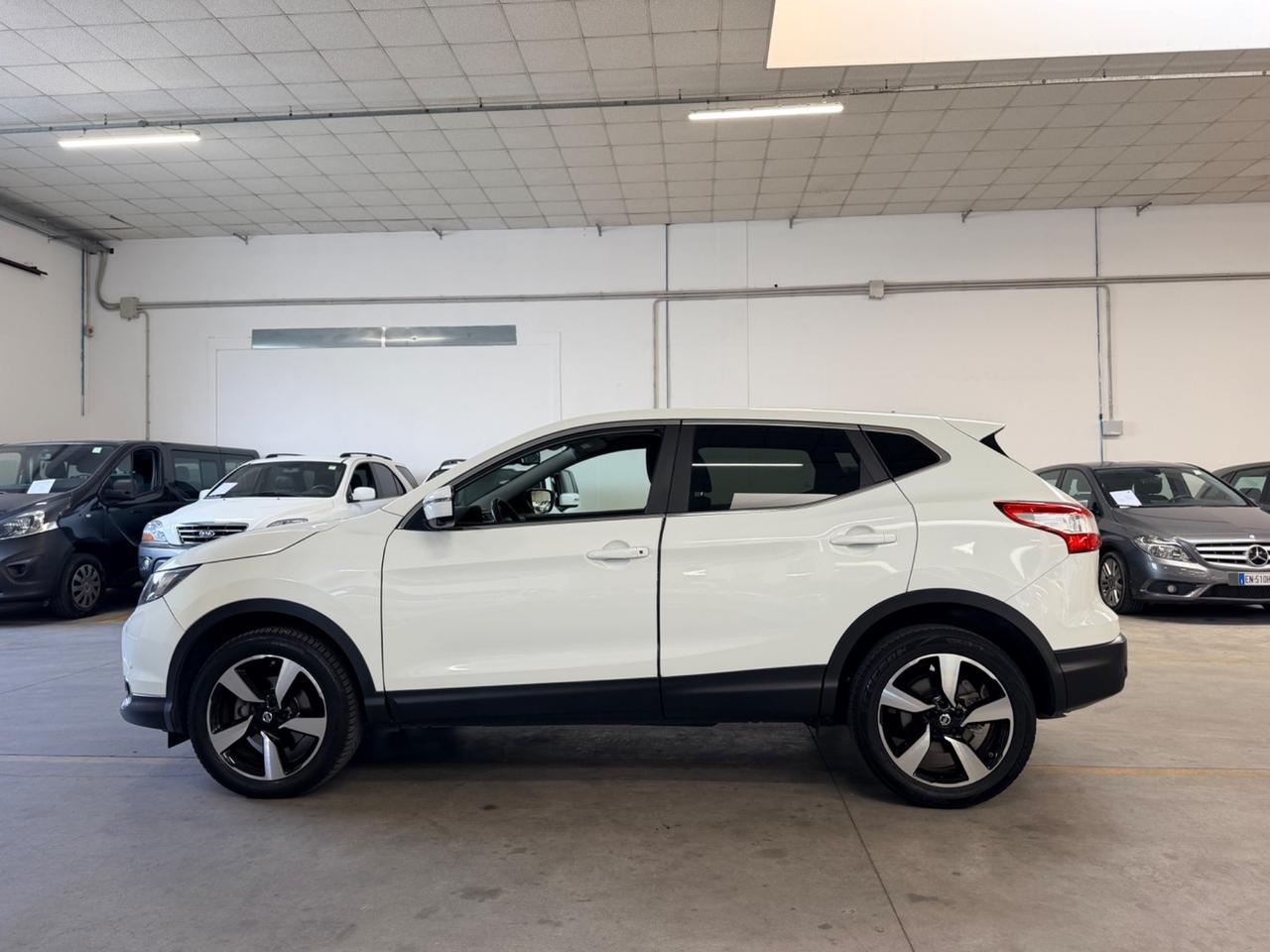 Nissan Qashqai 1.6 dCi 2WD N-Connecta