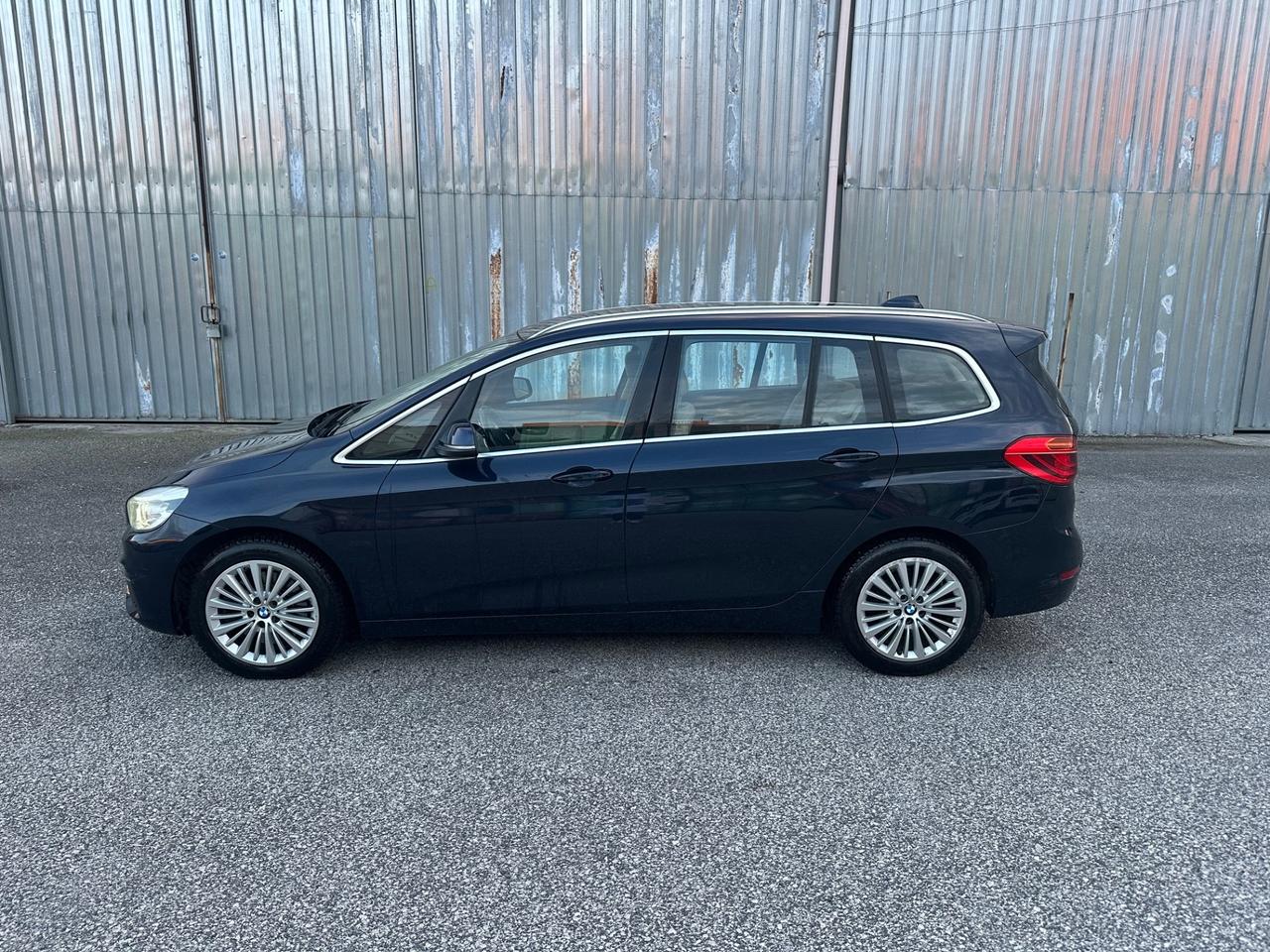 Bmw 2er Active Tourer 220d xDrive Luxury aut. 7 POSTI PELLE