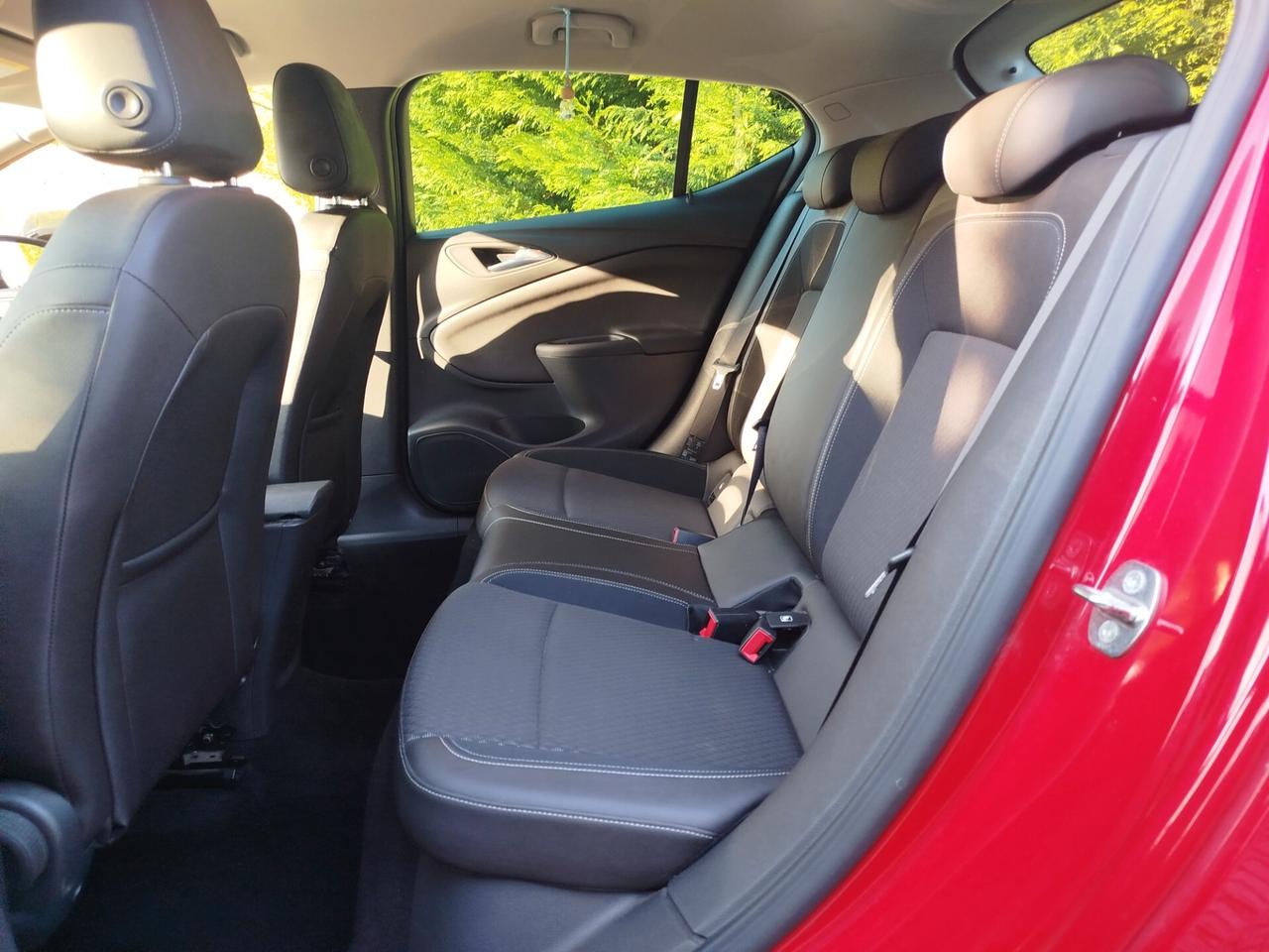 Opel Astra 1.6 BiTurbo OPC Line