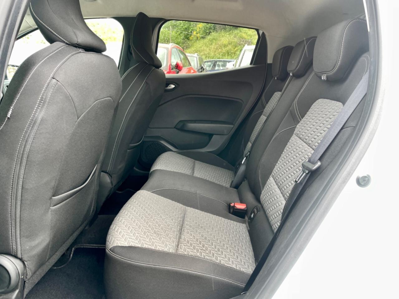 Renault Clio dCi 100 CV Evolution 2023