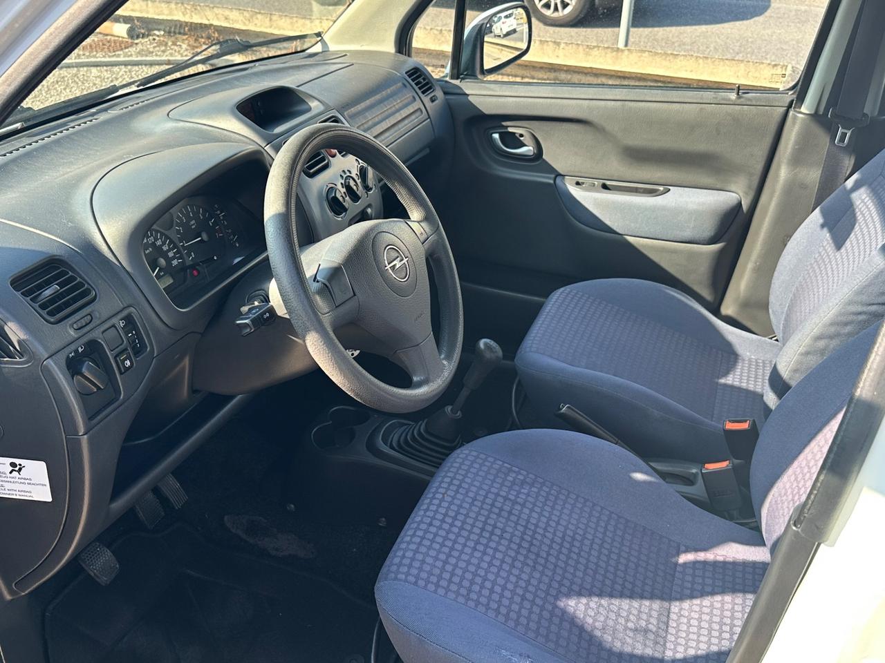 Opel Agila 1.0 12V Club neopatentati
