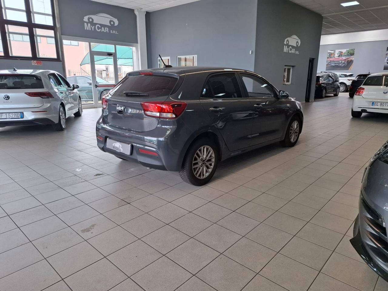 Kia Rio Hybrid Manuale