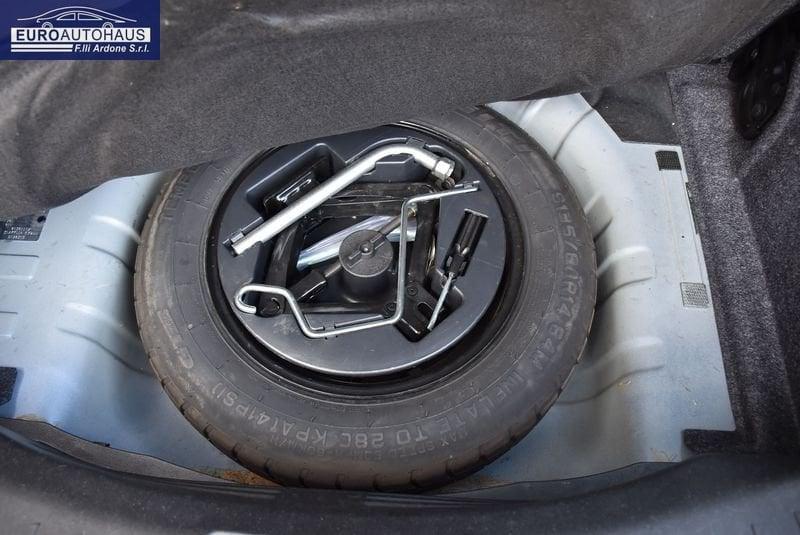 Lancia Ypsilon Ypsilon 1.0 firefly hybrid Gold s&s 70cv
