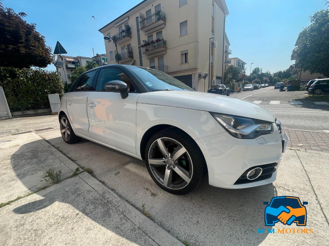 Audi A1 Sportback 1.6 tdi Attraction s-tronic neo patentati