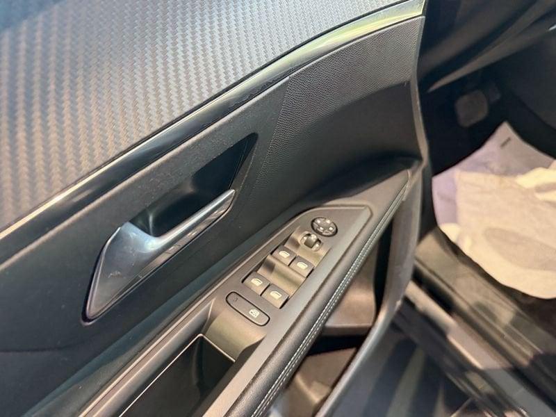 Peugeot 3008 3008 BlueHDi 130 S&S EAT8 Allure Pack