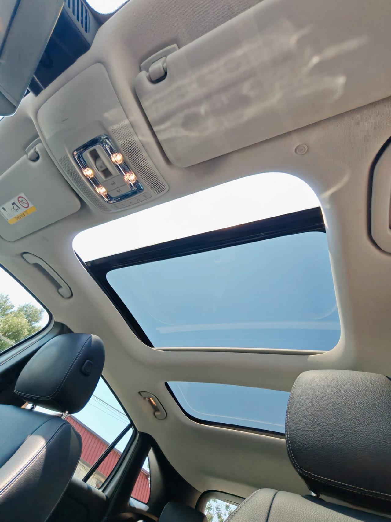 Mercedes-benz GLA 180 GLA 180 d Automatic Tetto apribile
