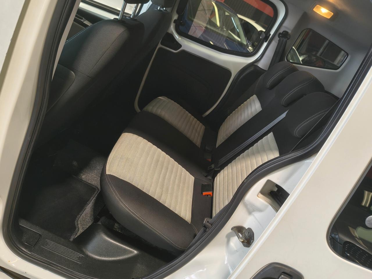 Fiat Qubo 1.3 MJT 95 CV Trekking