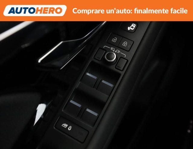 LAND ROVER Range Rover Evoque 2.0 I4 200 CV AWD Auto R-Dynamic SE