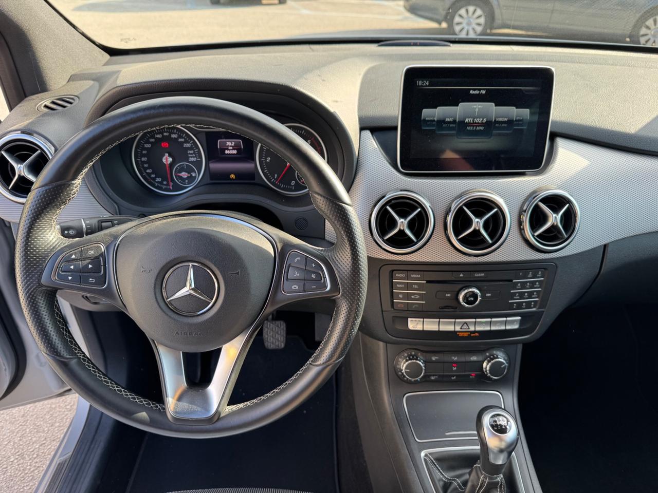Mercedes-benz B 200 d Sport