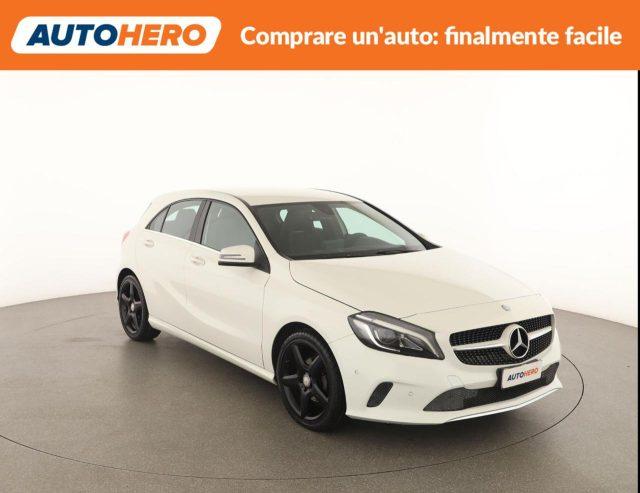MERCEDES-BENZ A 180 d Automatic Business