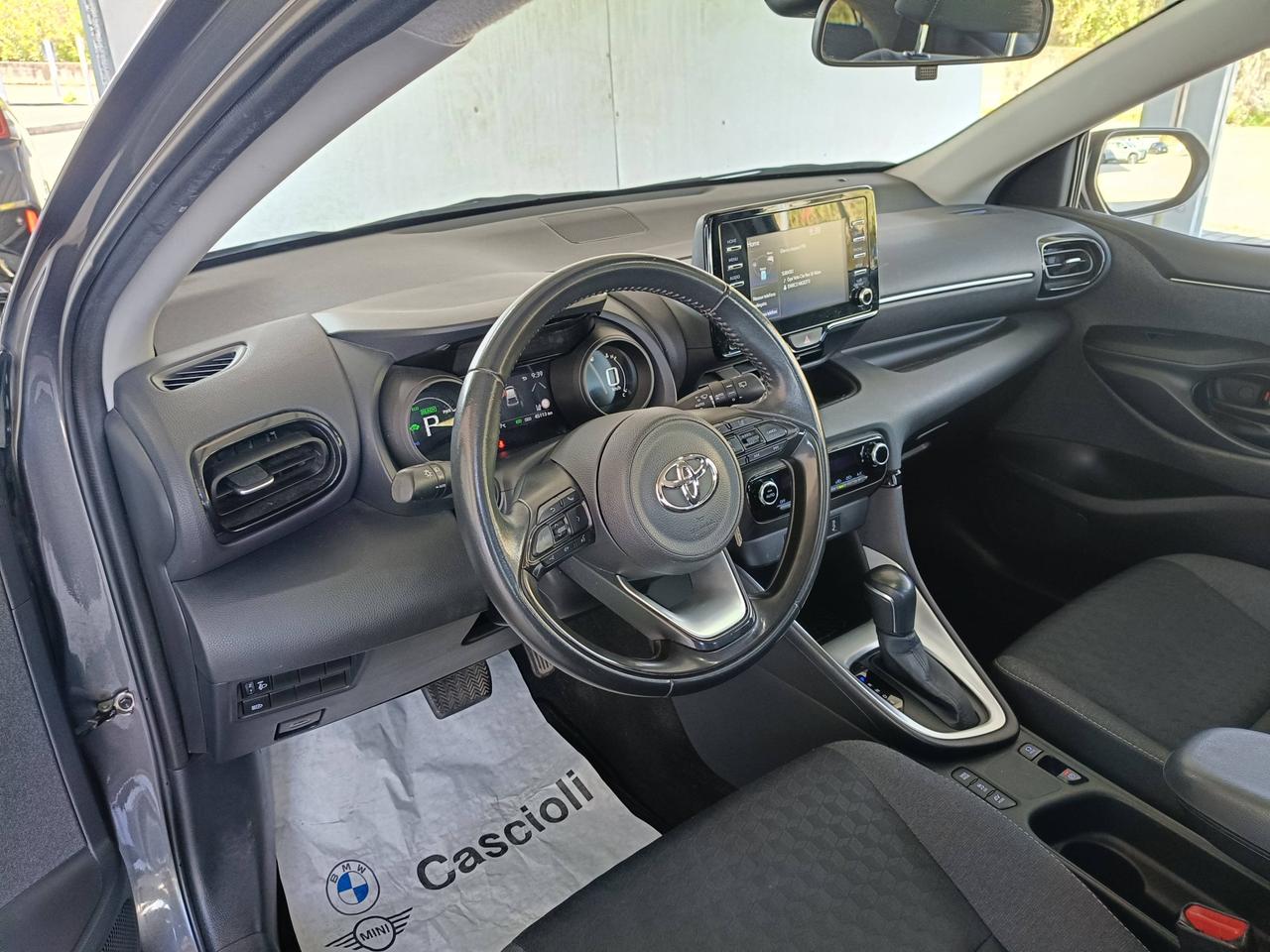 TOYOTA Yaris IV 2020 - Yaris 1.5h Trend