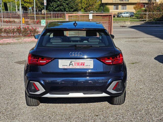 AUDI A1 1.0 citycarver TFSI L3 DSG -49000 Km-PARI AL NUOVO