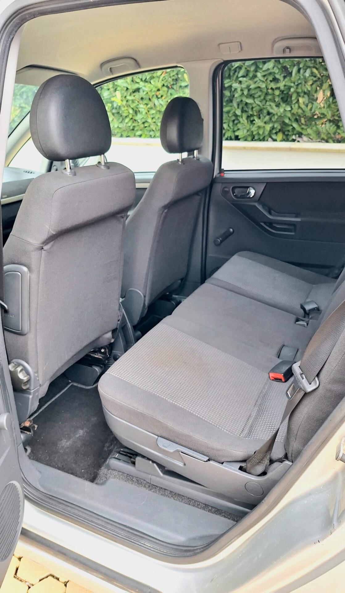 Opel Meriva 1.3 Diesel - 5 Porte OK NEOPATENTATI