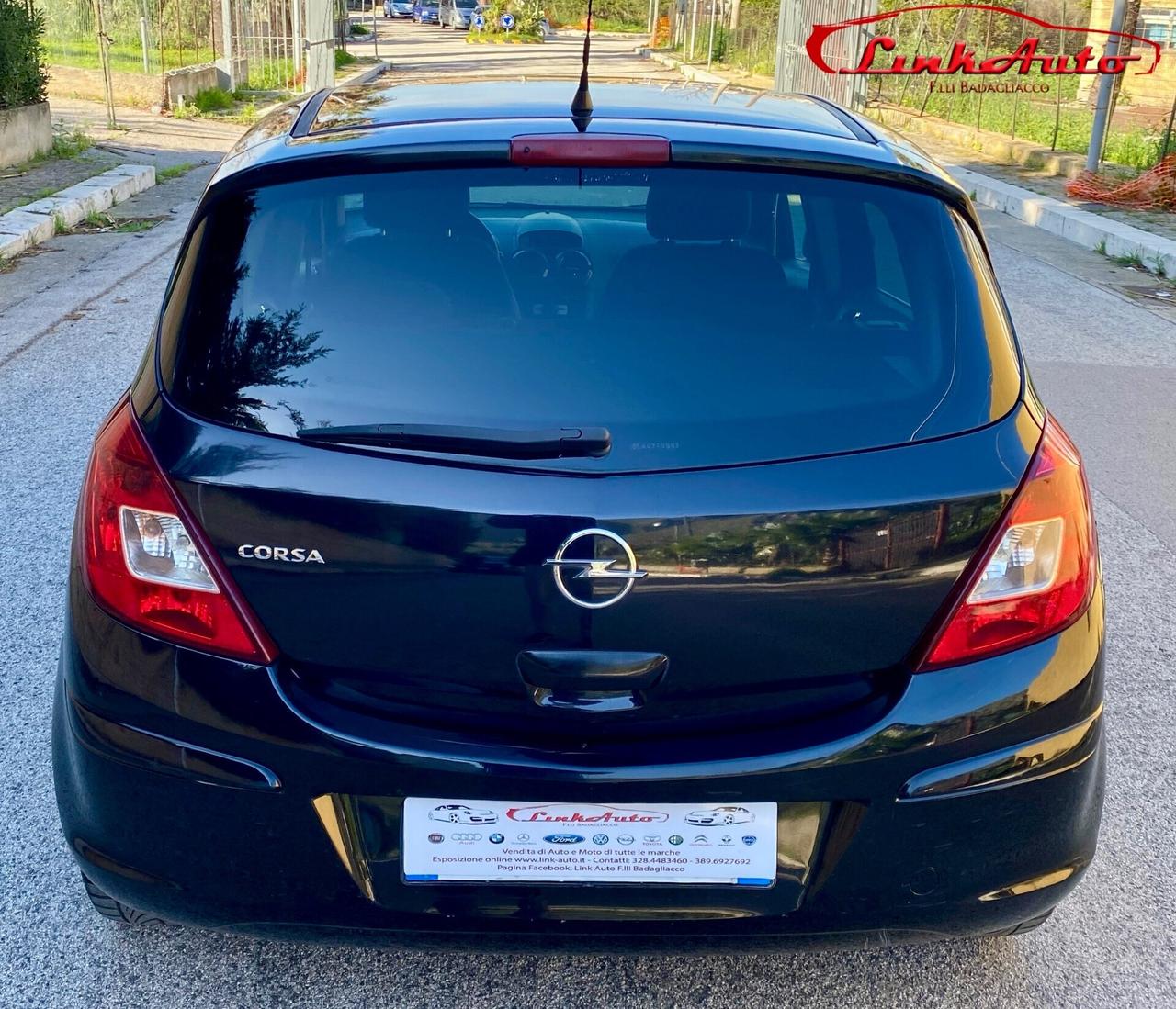 Opel Corsa 1.2 80CV 5 porte Cosmo