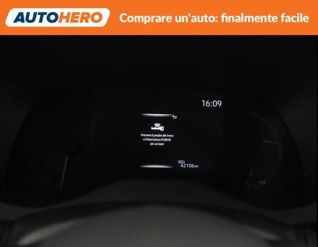 TOYOTA Yaris Cross 1.5 Hybrid 5p. E-CVT AWD-i Lounge