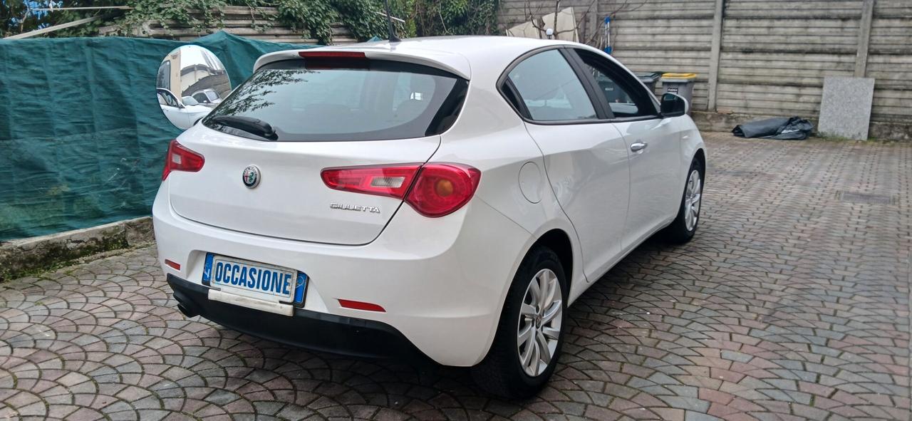 Alfa Romeo Giulietta 1.6 JTDm 120 CV neopatentati