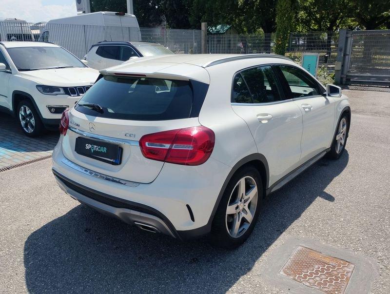 Mercedes-Benz GLA 200 CDI Premium