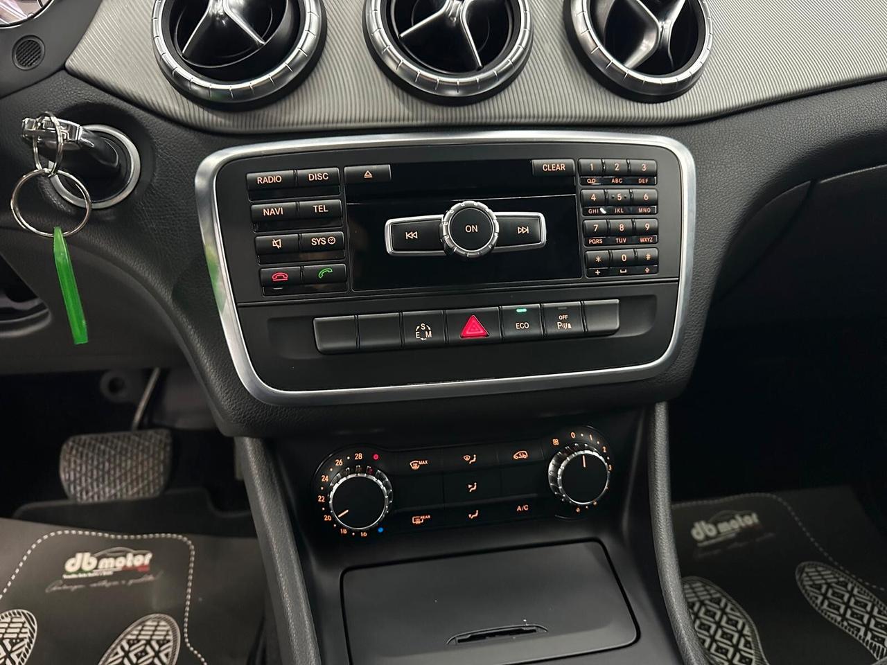 Mercedes-benz CLA 200 CDI Automatic Premium