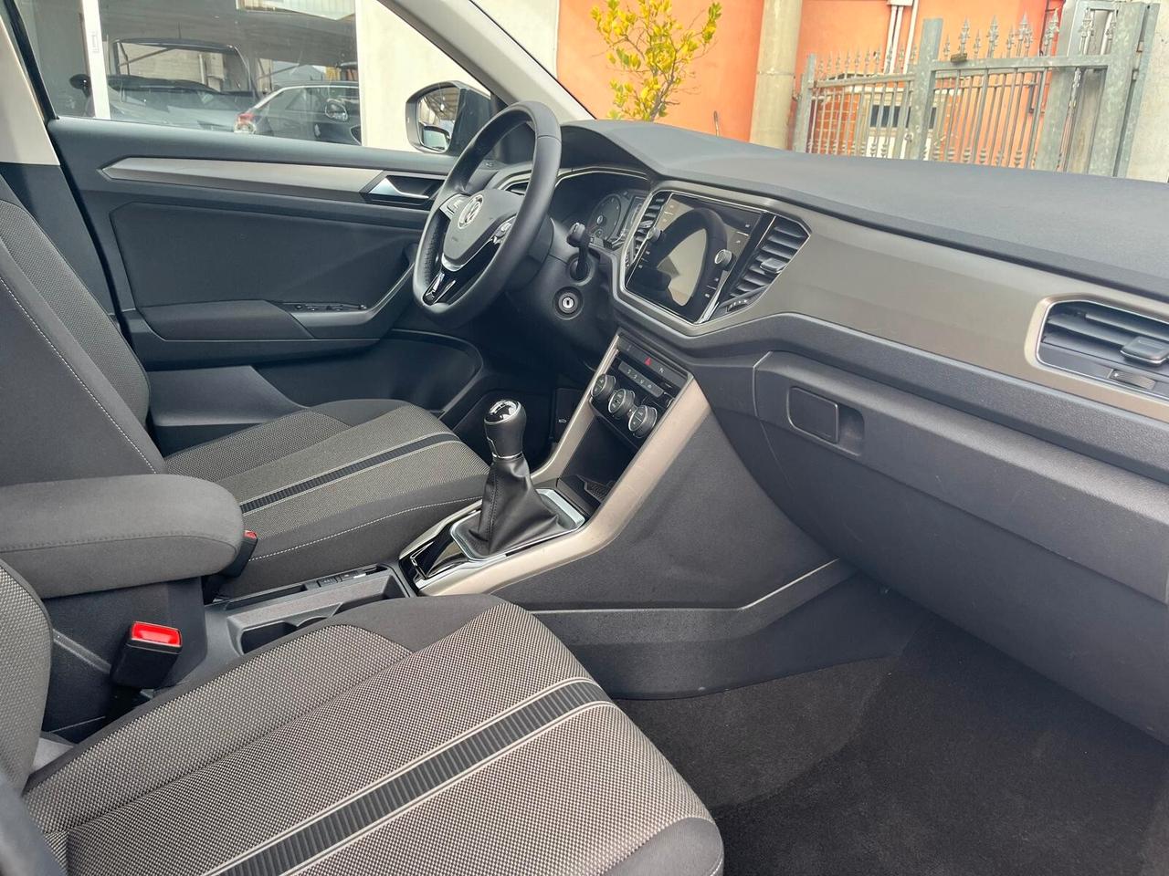 Volkswagen T-Roc 2.0 TDI SCR Business BlueMotion Technology