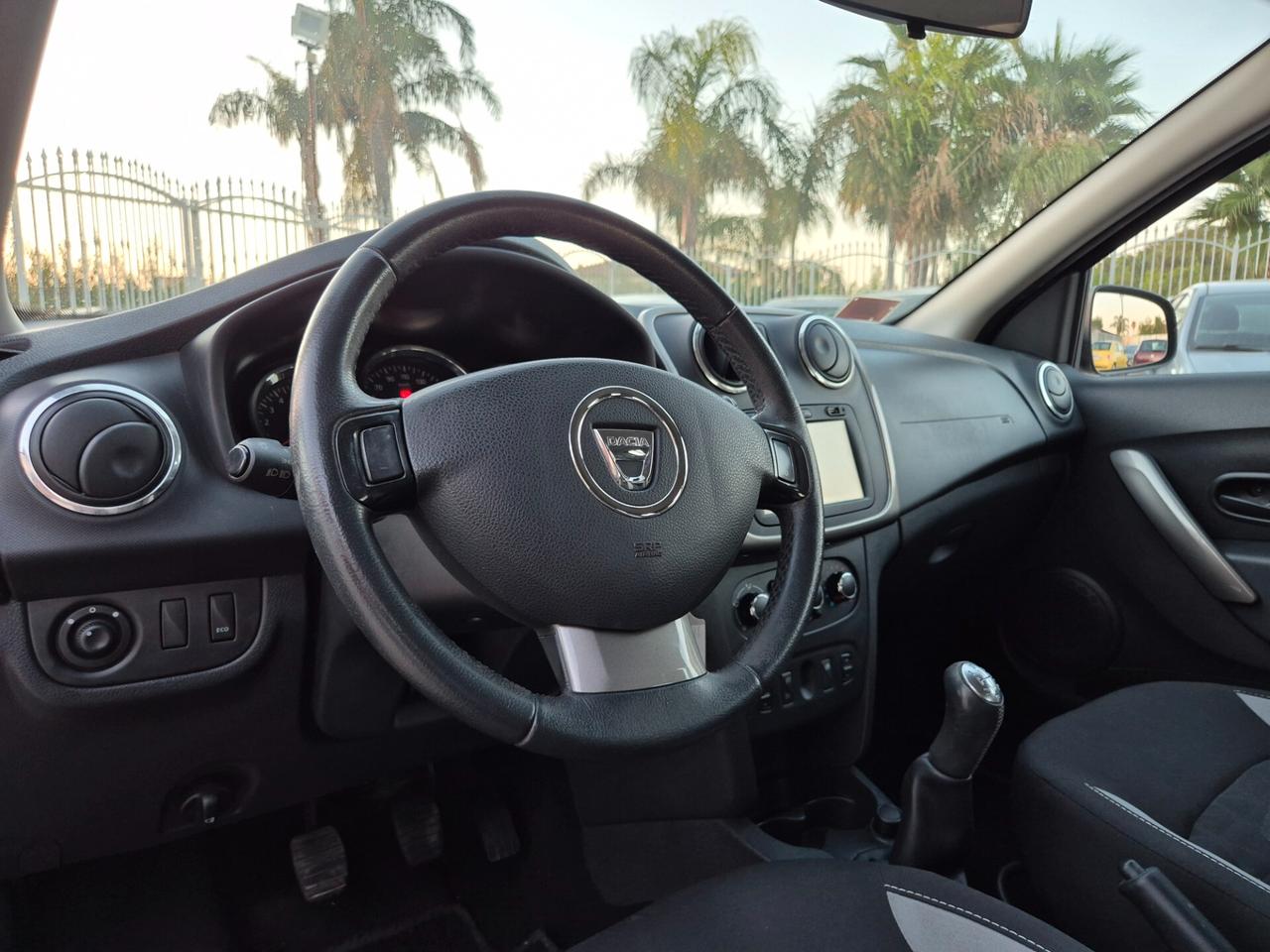 Dacia SANDERO STEPWAY 1.5 dCi 90CV RESTAYLING 2015 FULL