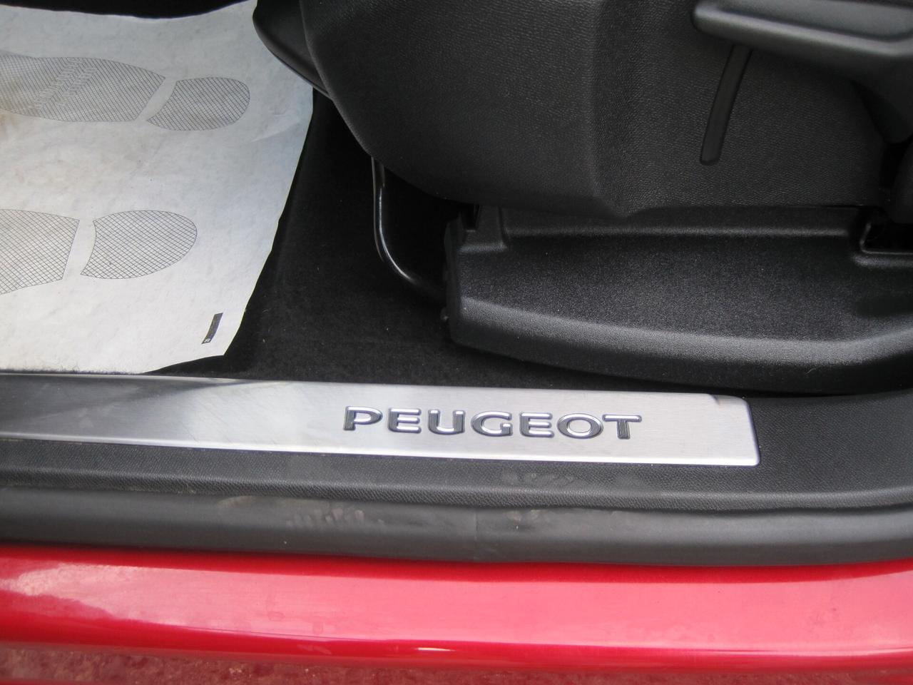 Peugeot 3008 BlueHDi 130 S&S EAT8 GT Line