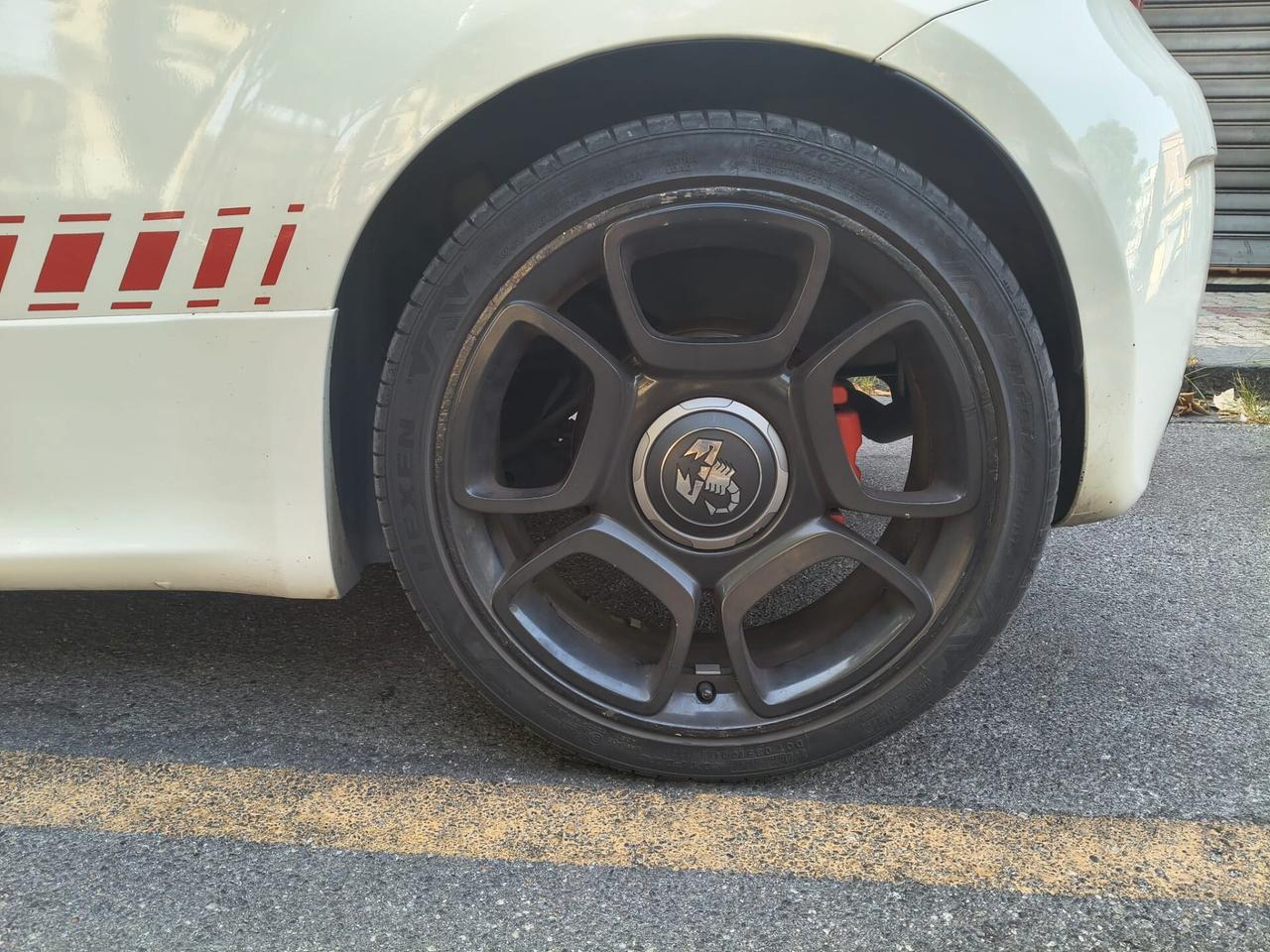 Abarth 595 1.4 Turbo T-Jet 160 CV MTA Turismo