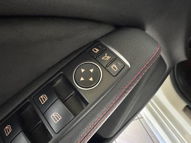 MERCEDES-BENZ CLA 200 d S.W. Automatic Premium PLUS "TETTO" //AMG PACK//