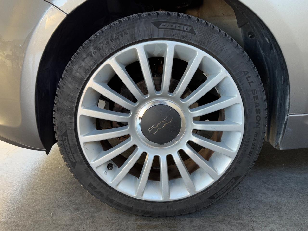 Fiat 500 1.2 Lounge TETTO PANORAMICO / APRIBILE ok neopatentati