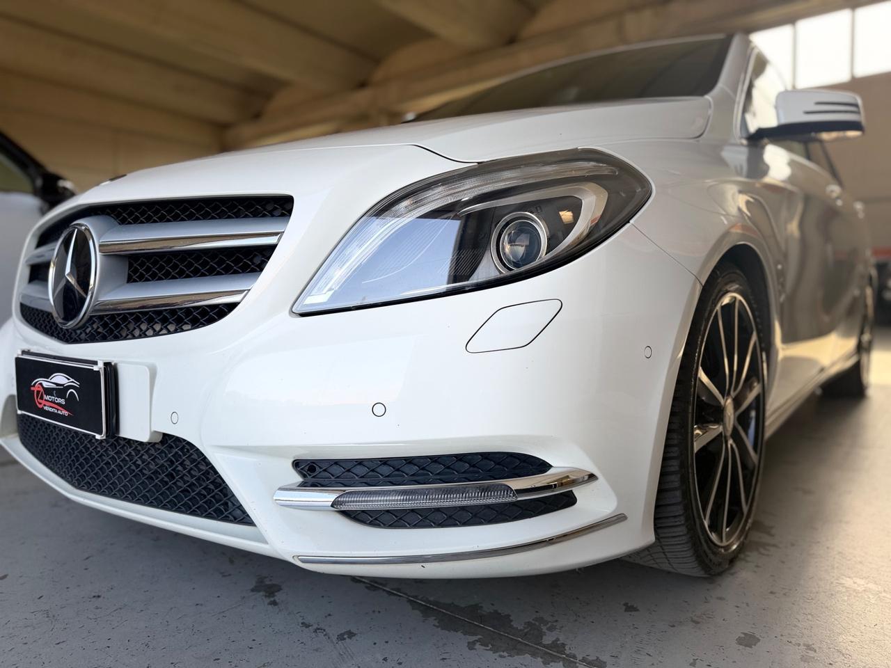Mercedes-benz B 200 180 CDI Automatic Premium NEOPATENTATI