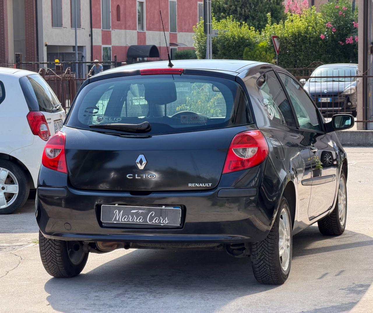 Renault Clio 1.2 16V 3 porte - Neopatentati-Motore perfetto