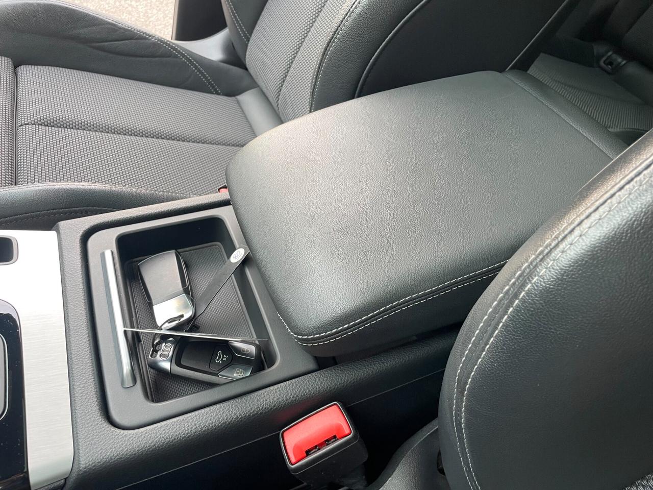 Audi Q5 SPB 40 2.0 TDI 204CV quattro S tronic line #TETTUCCIO