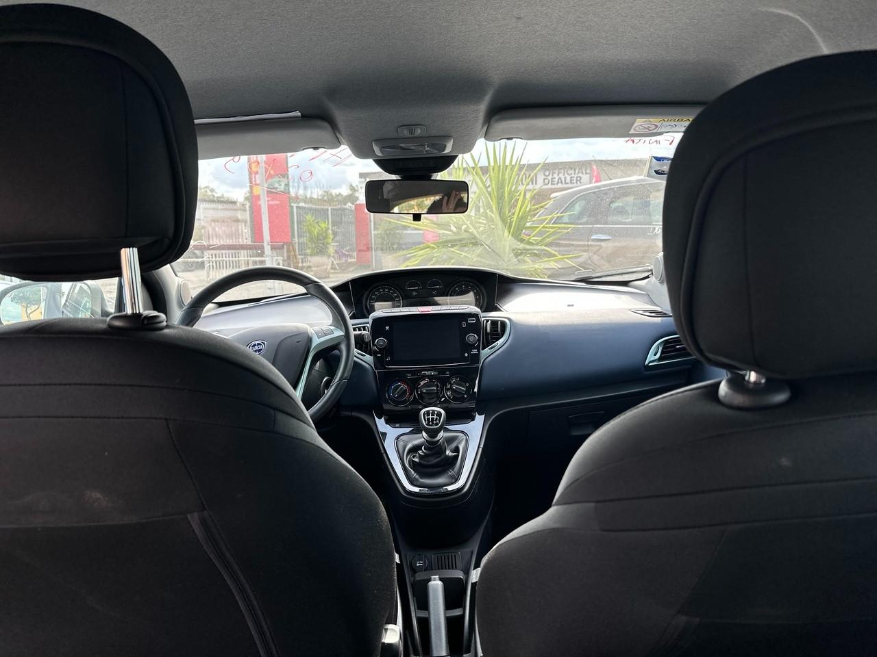 LANCIA Ypsilon III 2021 - Ypsilon 1.0 firefly hybrid Platino s&s 70cv