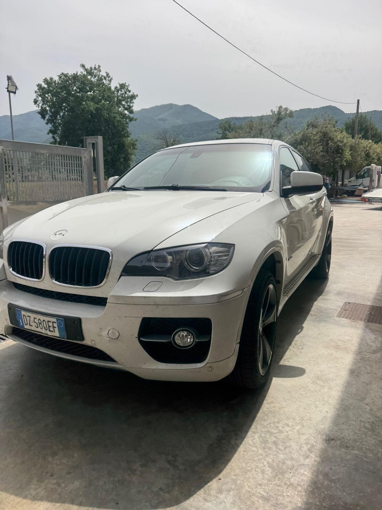 Bmw X6 xDrive35d Futura distribuzione rotta non marciante