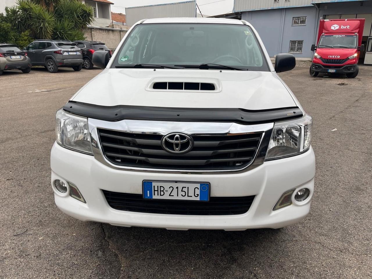 Toyota Hilux 2.5 D-4D 4WD 4p. Double Cab GX 4x4