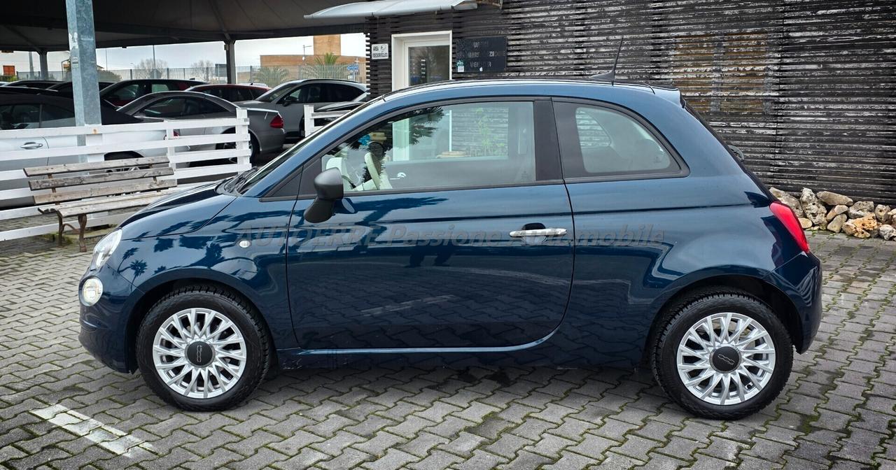 Fiat 500 1.0 Hybrid Red