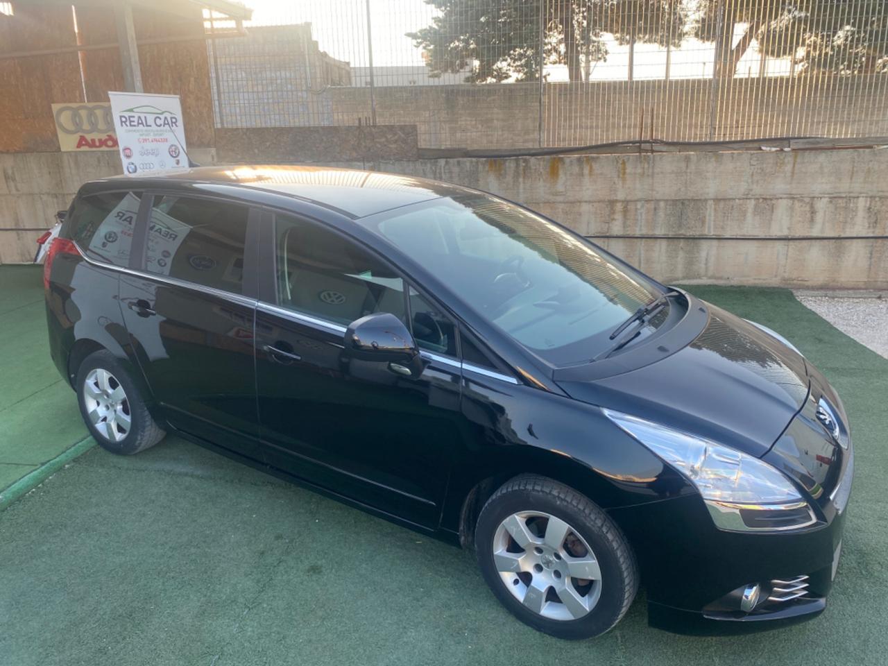 Peugeot 5008 1.6 HDi 112CV Allure Anno 2012