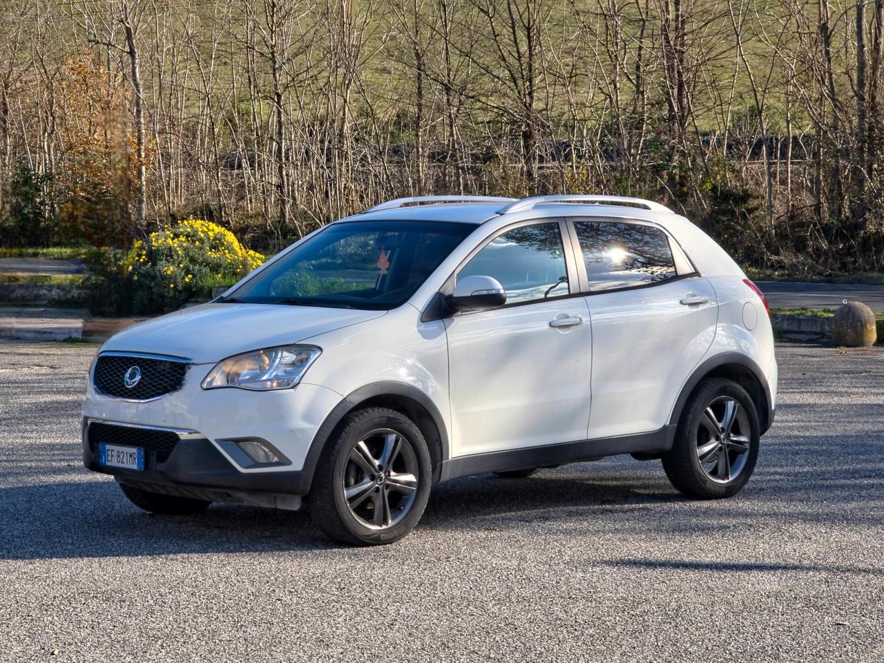 Ssangyong Korando 2.0 e-XDi 175 CV 2WD AT Classy 2011-E5 Automatico