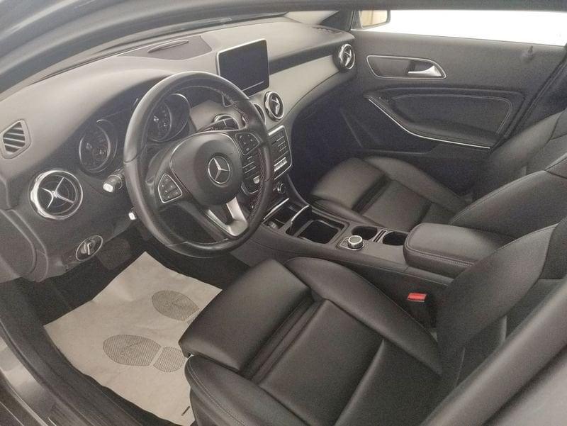 Mercedes-Benz GLA 200 Sport auto